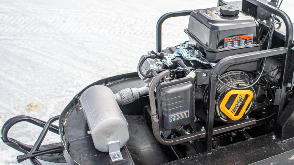 Снегоход БТС Арктик - 4Т Лонг 20 л.с. белый (машинокомплект) | Мототека